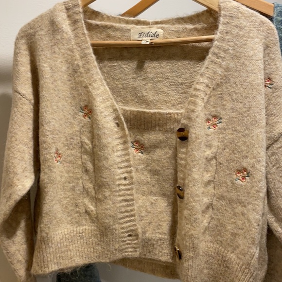 Floral Knit Cardigan Set Beige - New - Picture 9 of 9